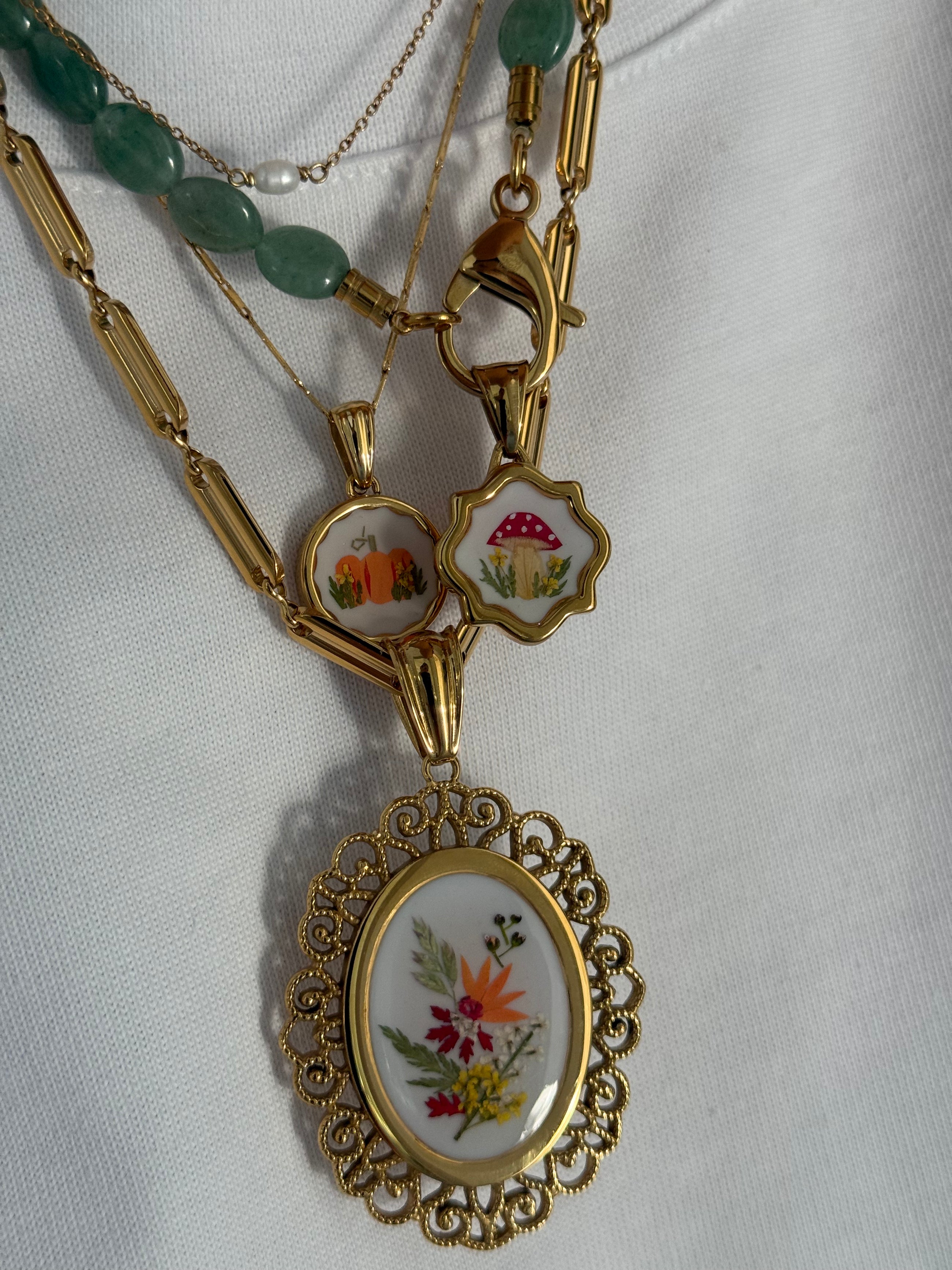 MUSHROOM Pendant.