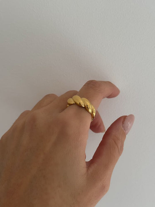 Anello Dea