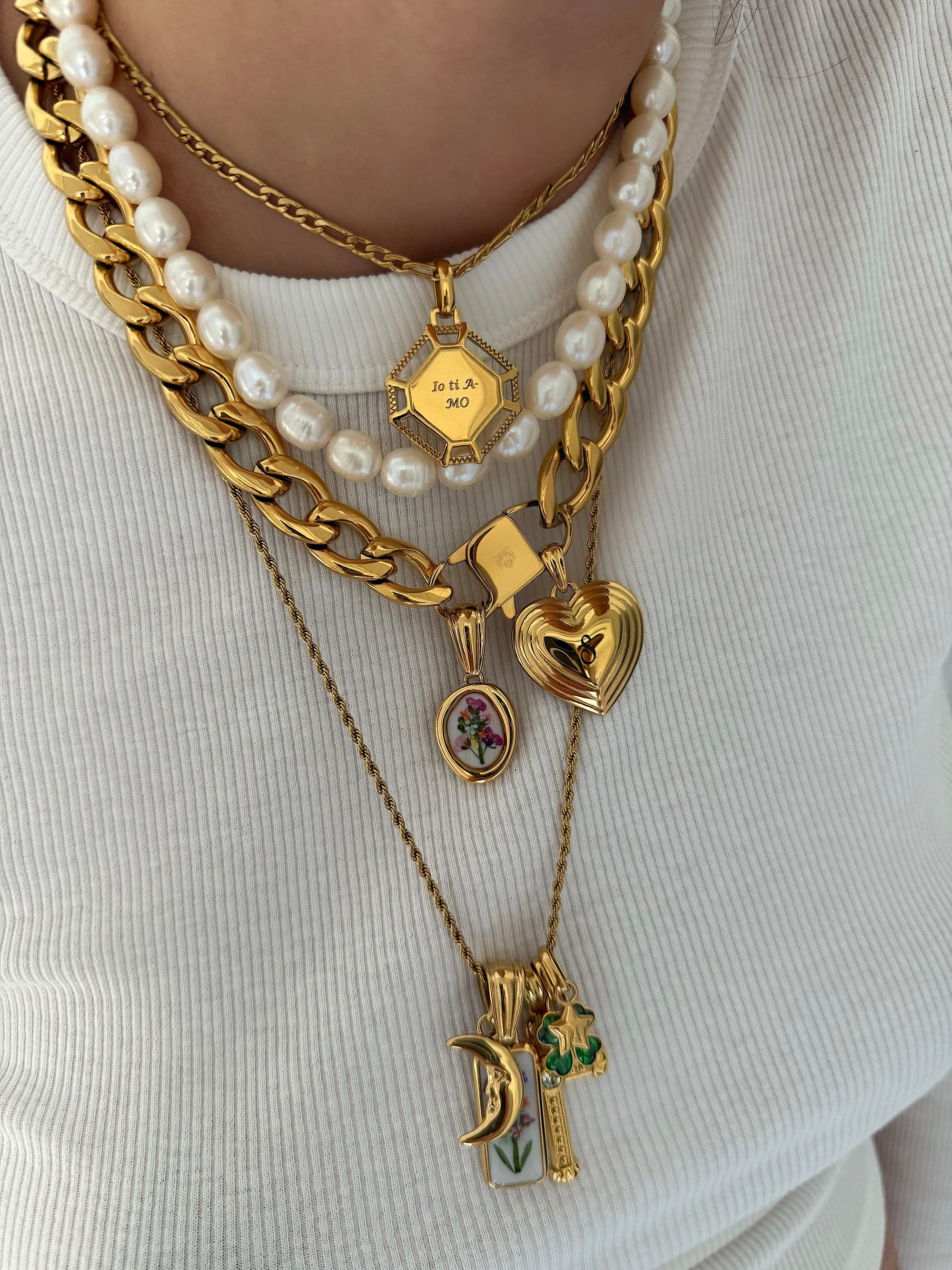 Rainbow Bouquet Pendant