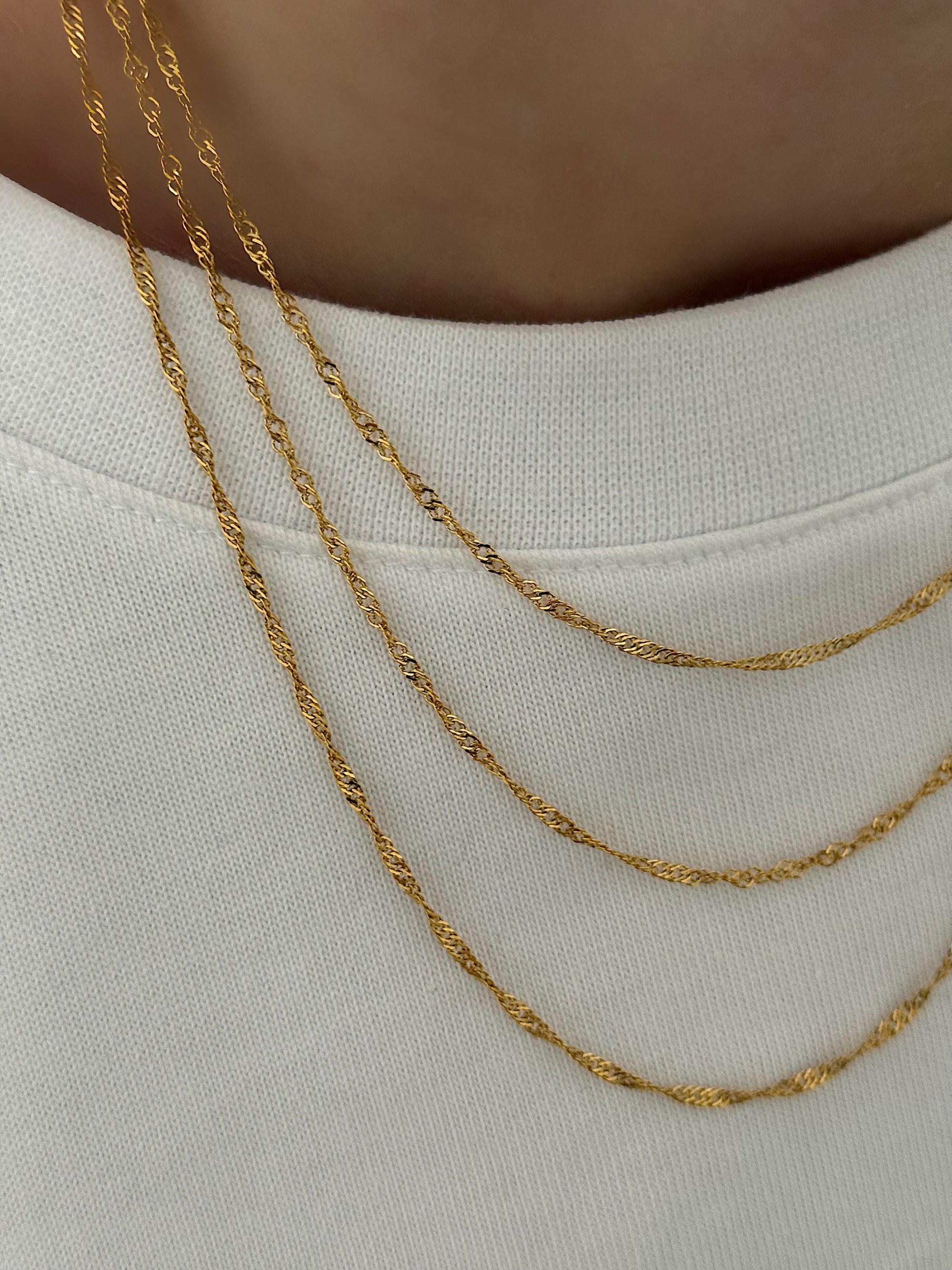 Collanina Woven Light