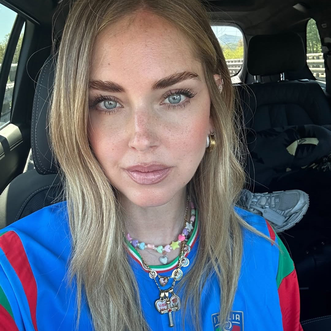 Chiara Ferragni indossa Lcs