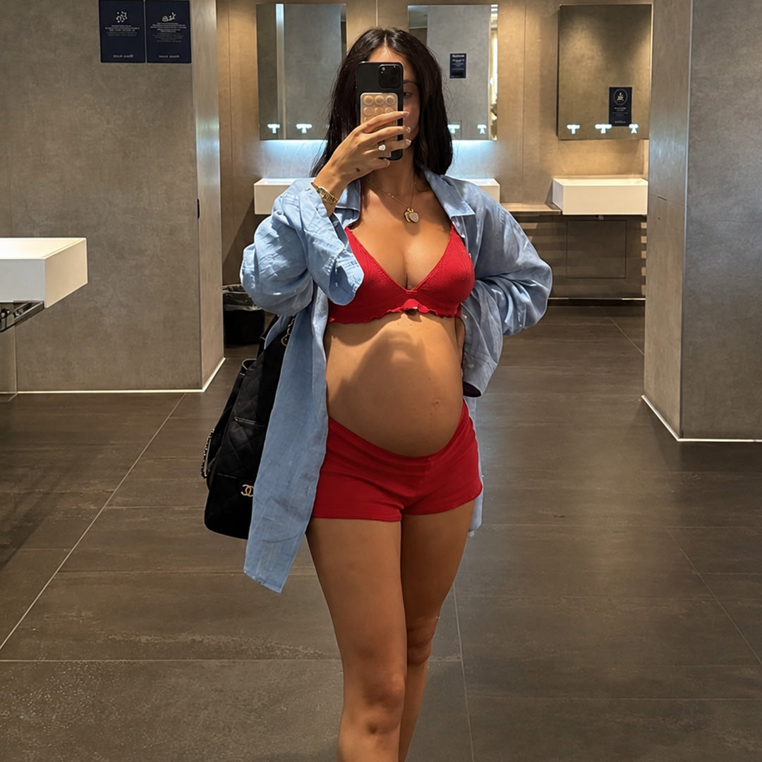 Giulia De Lellis indossa Lcs