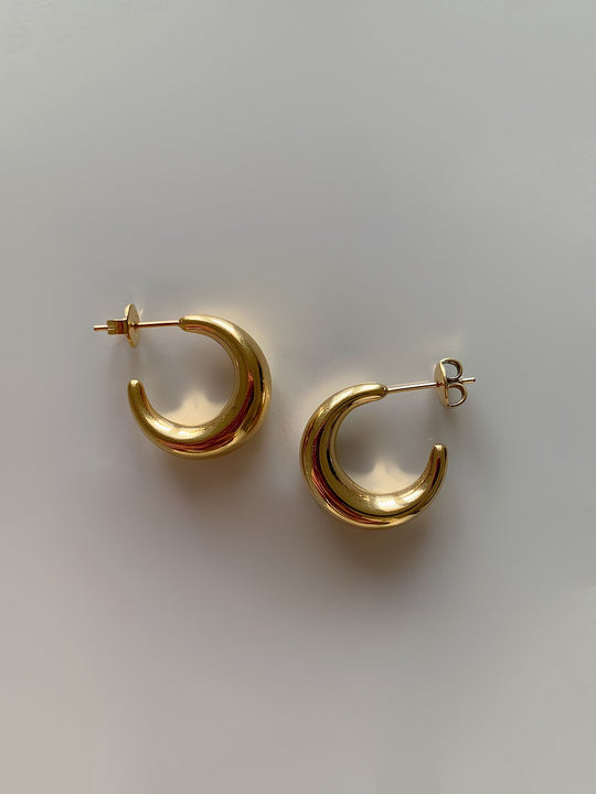 Octavia Hoops Medium