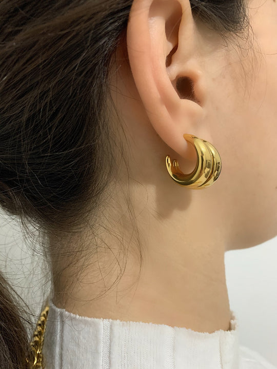 Octavia Hoops Medium