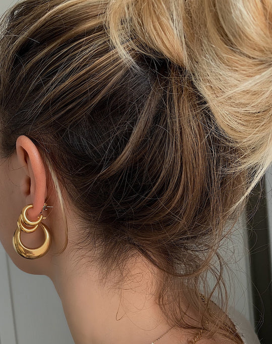 Octavia Hoops Medium