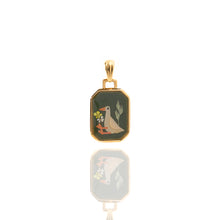 PENDANT WITH DUCK AND FLOWERS. (LIMITED)