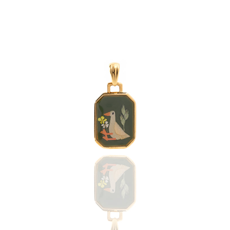 PENDANT WITH DUCK AND FLOWERS. (LIMITED)