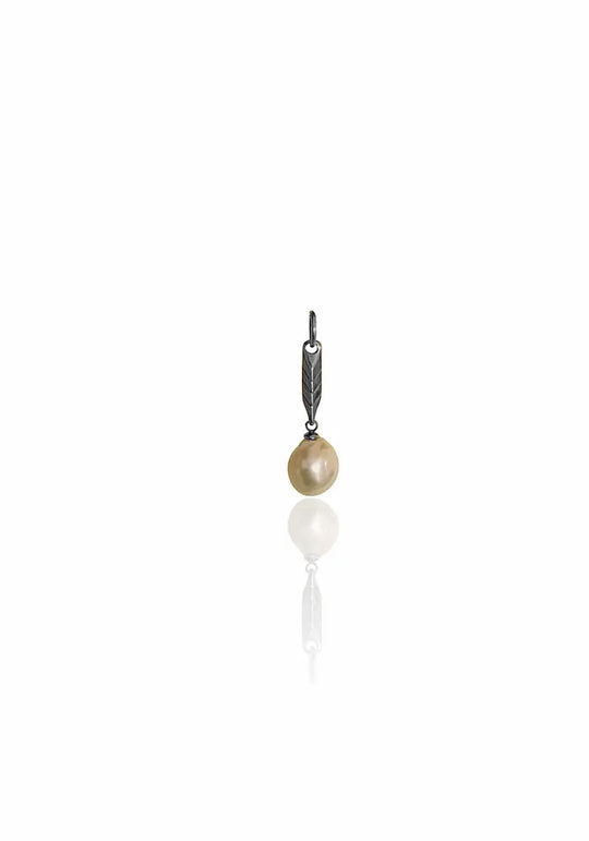 Pearl Leaf Pendant
