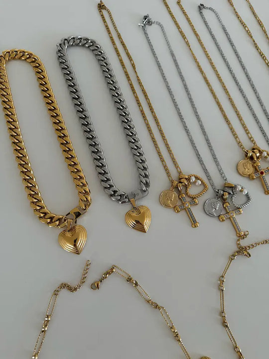 Collana Initium