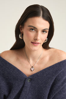 Aphrodite Heart Pendant (Vintage Shape)